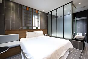 Hotel Almond Busan Station