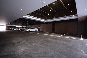 Hotel Almond Busan Station