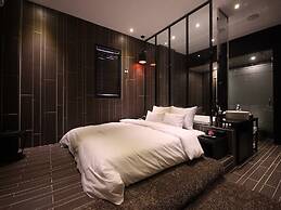 Hotel Almond Busan Station