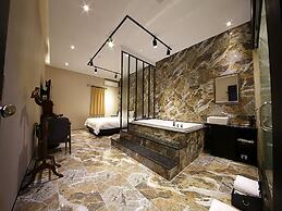 Hotel Almond Busan Station