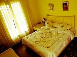 Alexander the Great Hotel - Alexotel