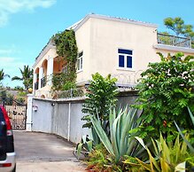 Beach Paradise Villas