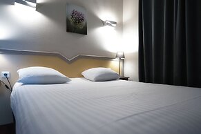 Hotel A la 12