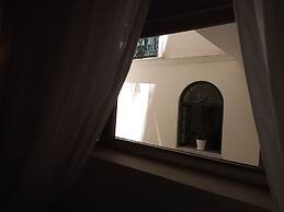 Central Gallery Rooms