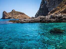 Central Gallery Rooms