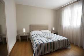 Central Gallery Rooms