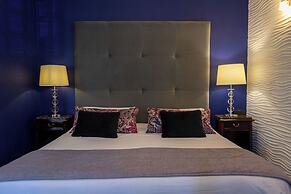 Miravida Soho Hotel & Wine Bar