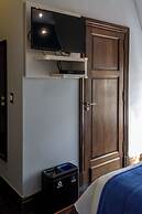 Miravida Soho Hotel & Wine Bar