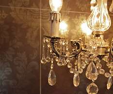 Miravida Soho Hotel & Wine Bar