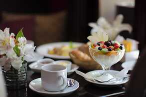 Miravida Soho Hotel & Wine Bar