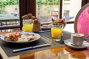 Miravida Soho Hotel & Wine Bar