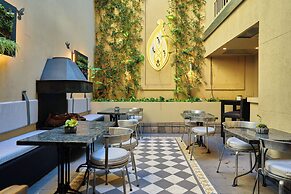 Miravida Soho Hotel & Wine Bar