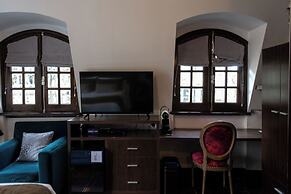 Miravida Soho Hotel & Wine Bar