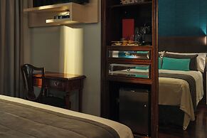 Miravida Soho Hotel & Wine Bar