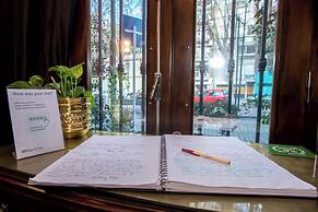 Miravida Soho Hotel & Wine Bar