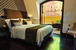 Miravida Soho Hotel & Wine Bar