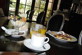 Miravida Soho Hotel & Wine Bar