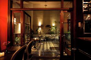 Miravida Soho Hotel & Wine Bar