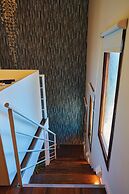 Miravida Soho Hotel & Wine Bar