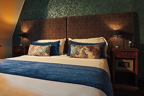 Miravida Soho Hotel & Wine Bar