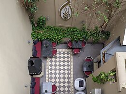 Miravida Soho Hotel & Wine Bar