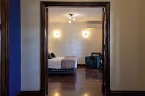 Miravida Soho Hotel & Wine Bar