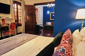 Miravida Soho Hotel & Wine Bar