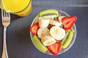 Miravida Soho Hotel & Wine Bar