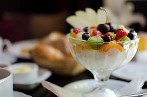 Miravida Soho Hotel & Wine Bar