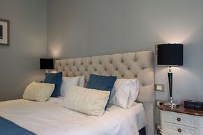 Miravida Soho Hotel & Wine Bar