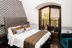 Miravida Soho Hotel & Wine Bar