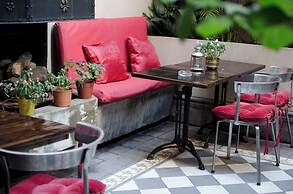 Miravida Soho Hotel & Wine Bar