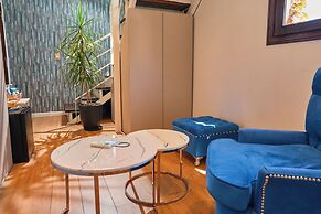 Miravida Soho Hotel & Wine Bar