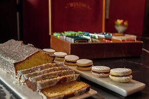 Miravida Soho Hotel & Wine Bar