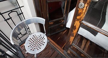 Miravida Soho Hotel & Wine Bar