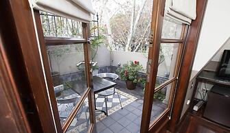 Miravida Soho Hotel & Wine Bar