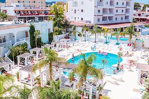 The Beach Star Ibiza Aparthotel - Adults Only