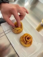 Hotel Ristorante Al Caminetto WorldHotels Crafted Adults Only