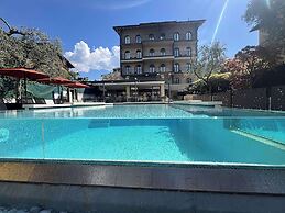 Hotel Ristorante Al Caminetto WorldHotels Crafted Adults Only