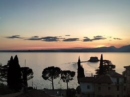 Hotel Ristorante Al Caminetto WorldHotels Crafted Adults Only