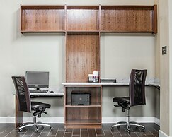 Comfort Suites Woodland - Sacramento Airport