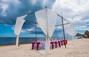 El Beso Adults Only at Ocean Coral & Turquesa - All Inclusive