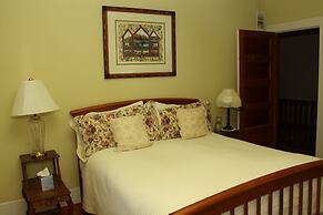 Bear Flag Inn