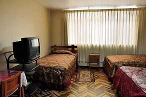HOSTAL LOS UROS