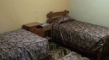 HOSTAL LOS UROS