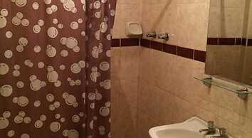 HOSTAL LOS UROS