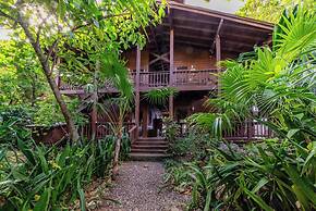 Cocolobo Resort
