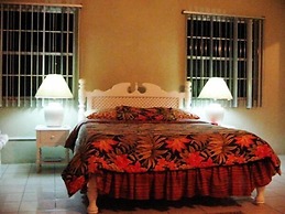 Island inn Apartments