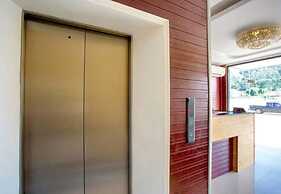 OYO 996 Phunara Residence