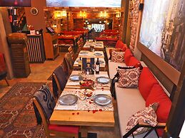 Ethnica Hotel Old City